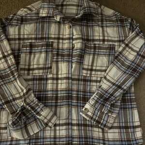 Casual Plaid Shirt with Button Closure